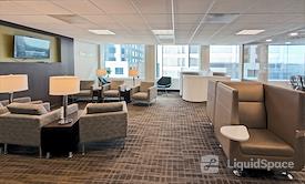 Regus | West Loop Riverside Plaza Center