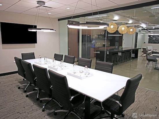 Working at (301) 301 North Lake at Pasadena
