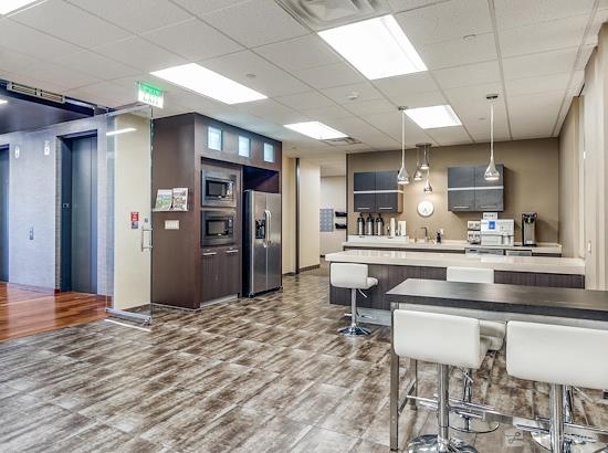 Working at Lucid Private Offices | Galleria / Addison Tower One at Dallas