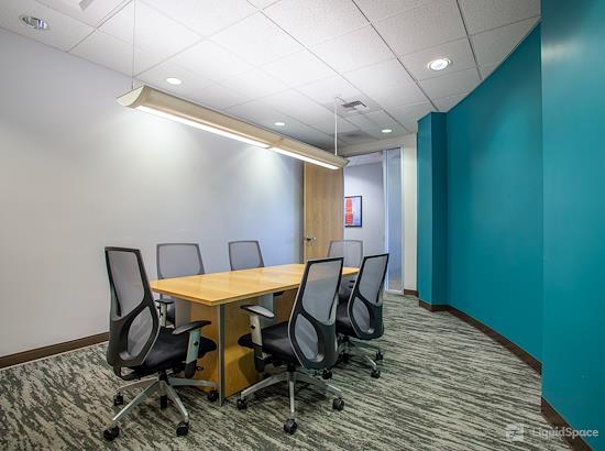 Working at Regus || Iron Point at Folsom