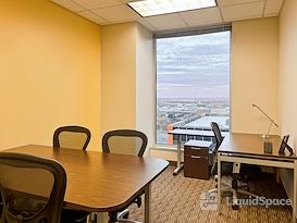 Regus || Downtown Wells Fargo Center