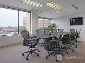 Regus | One Corporate Center