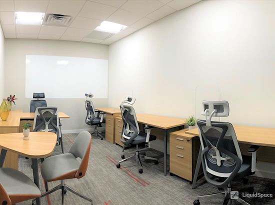 Working at ICONIC Workspaces at Aventura