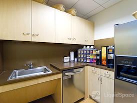 Regus | One Gateway