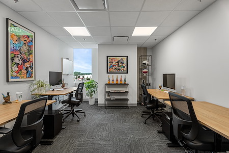2C2B Coworking- Mascouche - Private office for/ Bureau privé pour 4