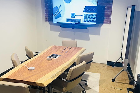 Harbor + Union - Frontier / Room 205