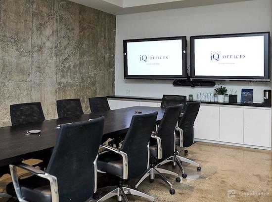 Working at iQ Offices | 250 University Ave. at Toronto
