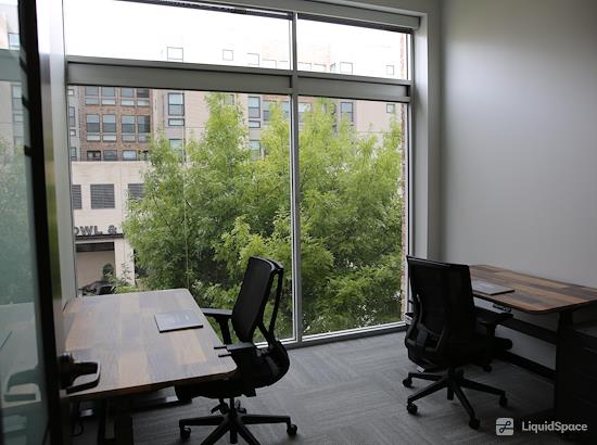 Working at FUSE Workspace-City Centre at Houston