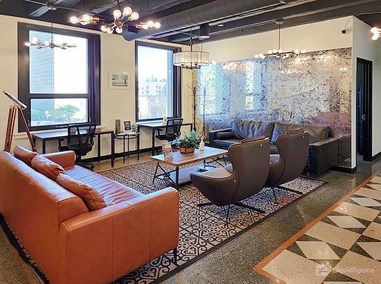 Working at Regus | Chicago - Wicker Park at Chicago