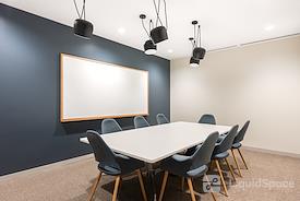 Regus || 111 Congress