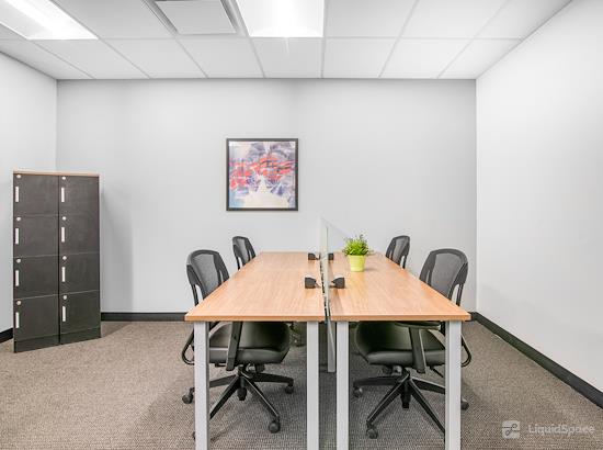 Working at Regus | MB, Winnipeg - St. Mary at Winnipeg