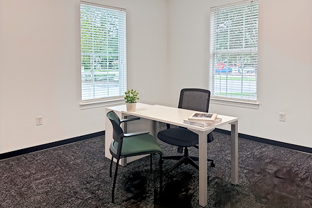 HQ | FL, Altamonte Springs - Westmonte Dr - Day Desk
