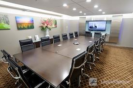 Jay Suites - 10 Times Square