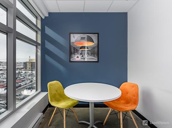 Working at Regus | Levis at Levis