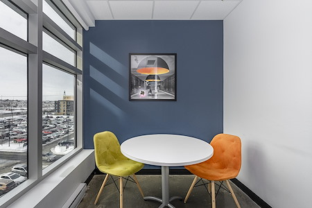 Regus | Levis - Day Desk
