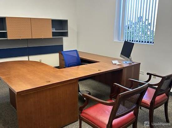 Working at Office Evolution - Roselle at Roselle