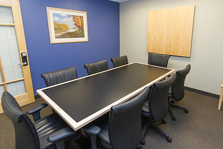 Intelligent Office - Boston - Medium Conf Room 3