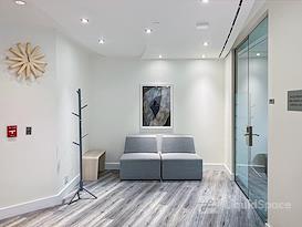 Regus | ON, Markham - Commerce Valley West
