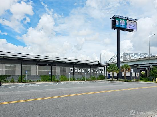Working at Regus | FL, Jacksonville - Dennis Street at Jacksonville