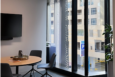The Loft Workspaces - Meeting Room 207
