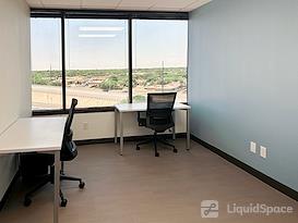 Regus | Lubbock - Pyramid Plaza