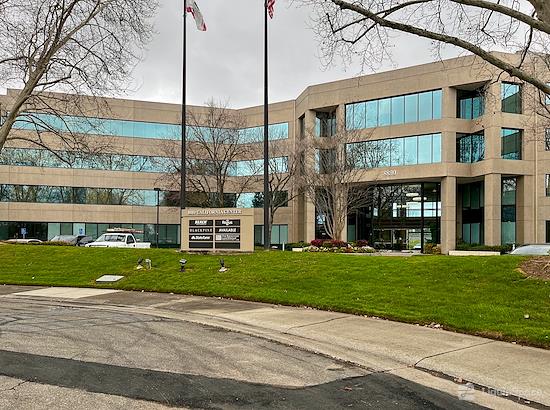 Working at Regus || Sacramento - 8880 Cal Center Drive at Sacramento