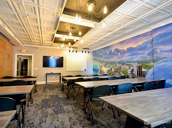 Working at En Masse Coworking at Morristown
