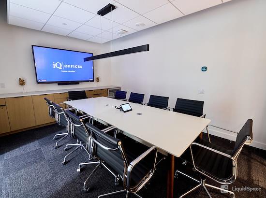Working at iQ Offices | 302 Bay St. at Toronto