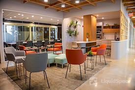 The Worx Hallandale