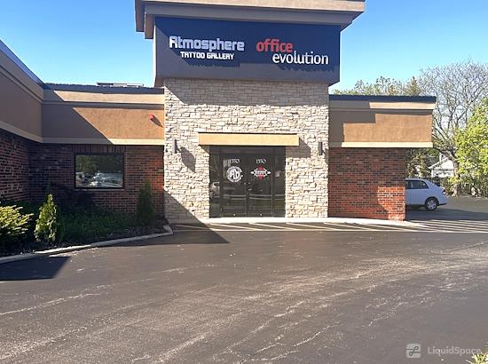 Working at Office Evolution - Roselle at Roselle