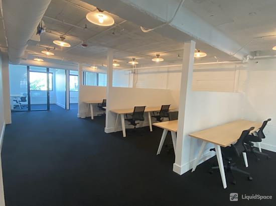 Working at Union Cowork Los Angeles - Downtown/Arts District at Los Angeles