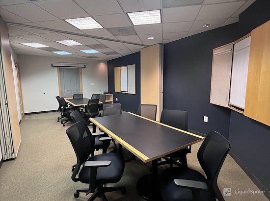 Working at Intelligent Office - Arlington at Arlington
