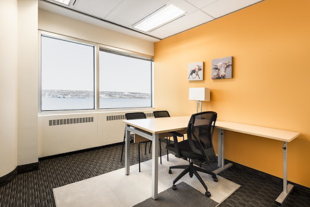 Regus | Purdy's Wharf - Day Desk