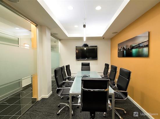 Working at Jay Suites - Grand Central at New York
