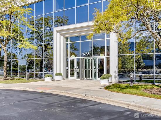 Working at Office Evolution - Naperville at Naperville