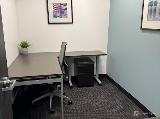 Working at Regus | 8383 Wilshire Boulevard at Los Angeles