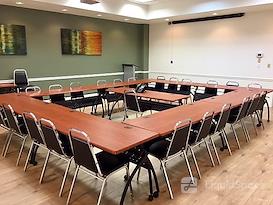 Crown Center Executive Suites (CCESuites)