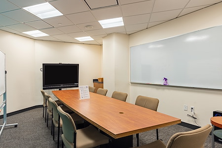 SURF Incubator - Oahu: Convenient Conference Room Seattle