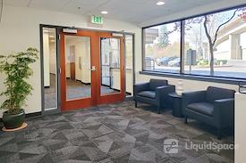 Regus | Issaquah - NE Gilman Blvd