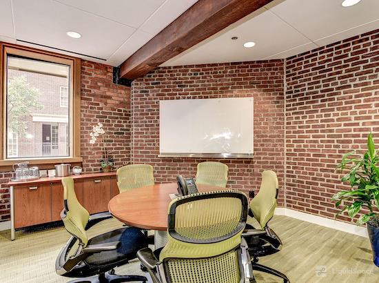 Working at Carr Workplaces - Georgetown at Washington