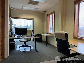 The 5th Floor Coworking Space @ 5th Street Market