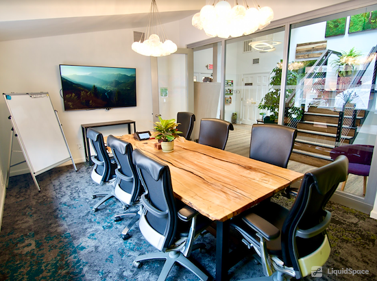Working at En Masse Coworking at Morristown