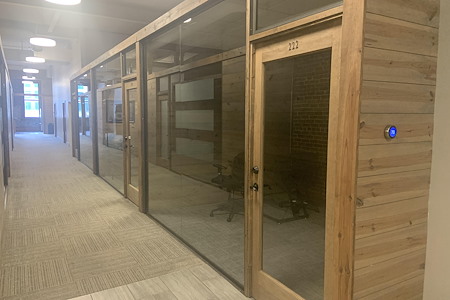 ExecuSuites - Kitchen