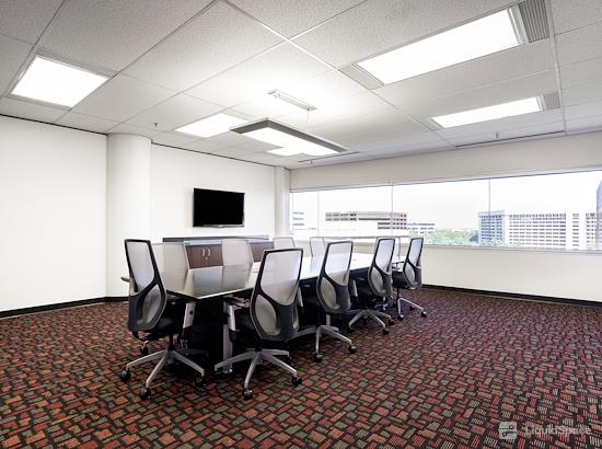 Working at Regus | Quorum at Dallas