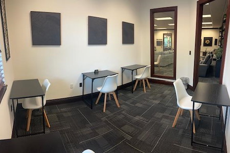 Remote Workspace and Reading Lounge - Secluded Desk Space for 5