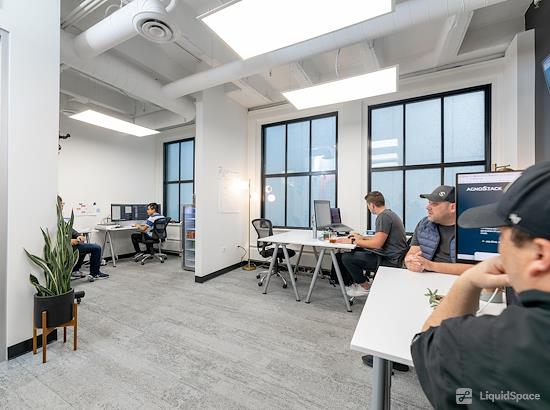 Working at Expansive - The Loop at Chicago