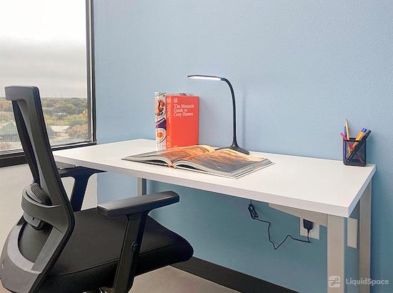 Working at Regus | Lubbock - Pyramid Plaza at LUBBOCK