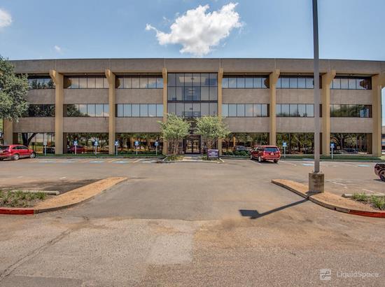 Working at Boxer - Lyndon Office Plaza at Dallas