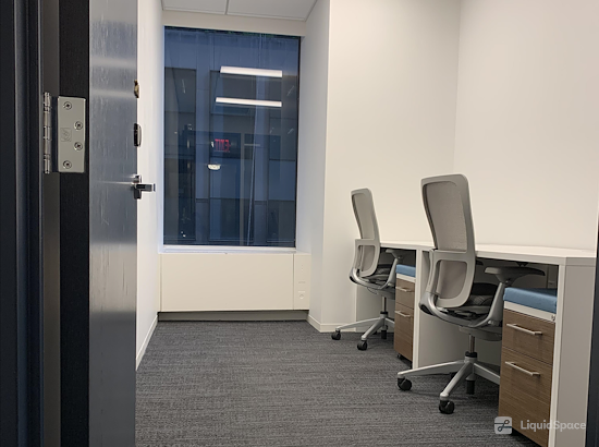 Working at Emerge212 - 1185 Avenue of the Americas at New York