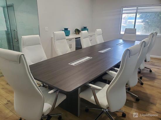 Working at Management Matab LLC Suite at Los Angeles